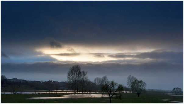 Spring storm over Strekowa Gora